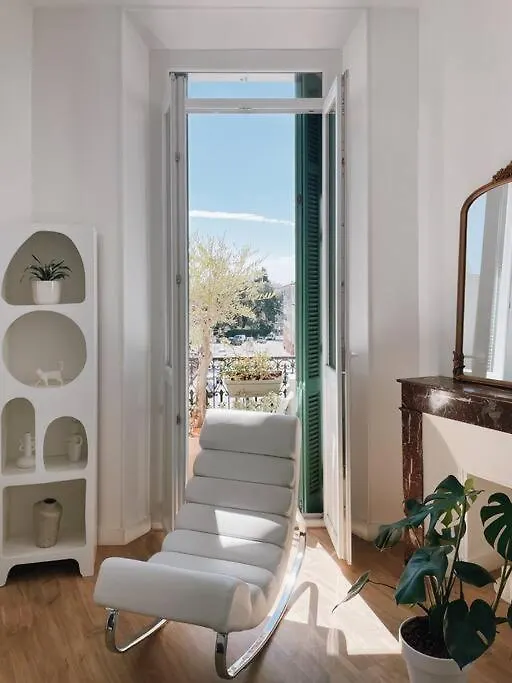 Appart Climatise Avec Parking Prive Dans Le Centre Cannes Apartment